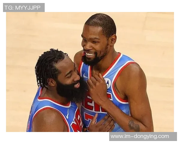 昔日队友今敌手KD穿火箭战袍对决哈登快船球衣真让人唏嘘